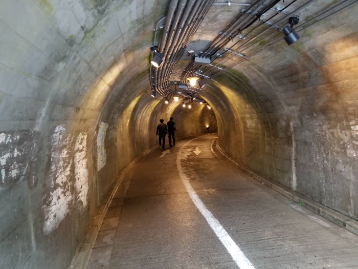 袋田の滝　トンネル